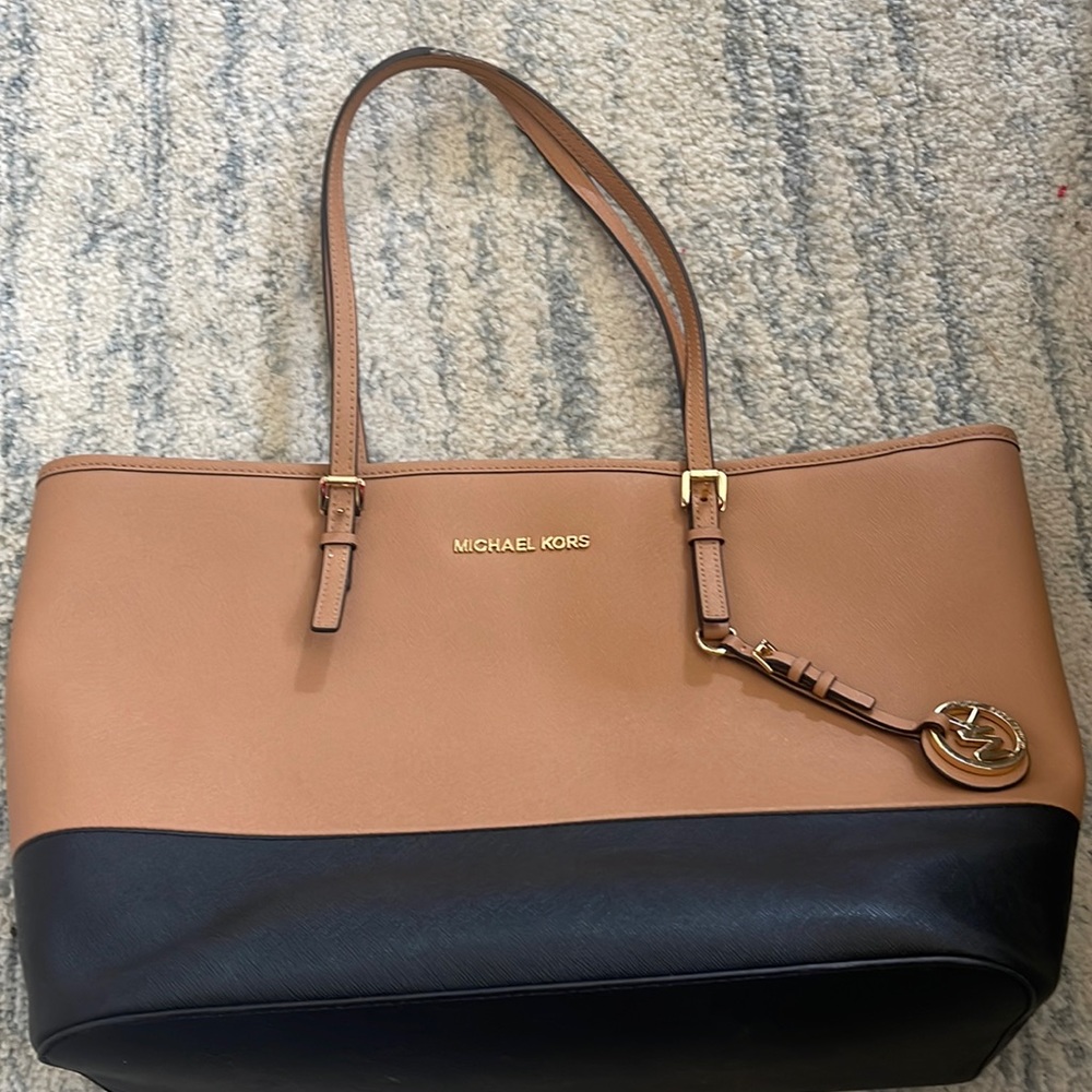 Michael Kors tote